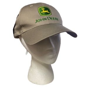 JOHN DEERE Snap Back New with Tags